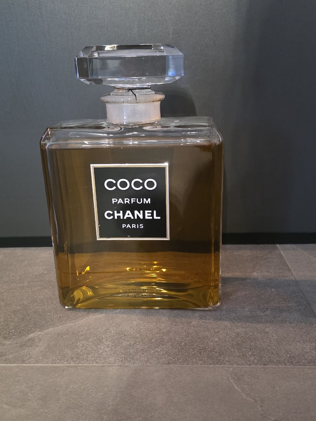 Chanel Flaconi: Chanel Coco Parfum Factice 2L – Usato da Massongex venduto da meg_mzr6
