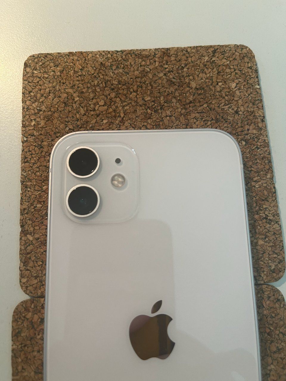 Apple Telefoni cellulari / Smartphones: iPhone 12 White 64GB – Usato da Wädenswil venduto da quattromic 3