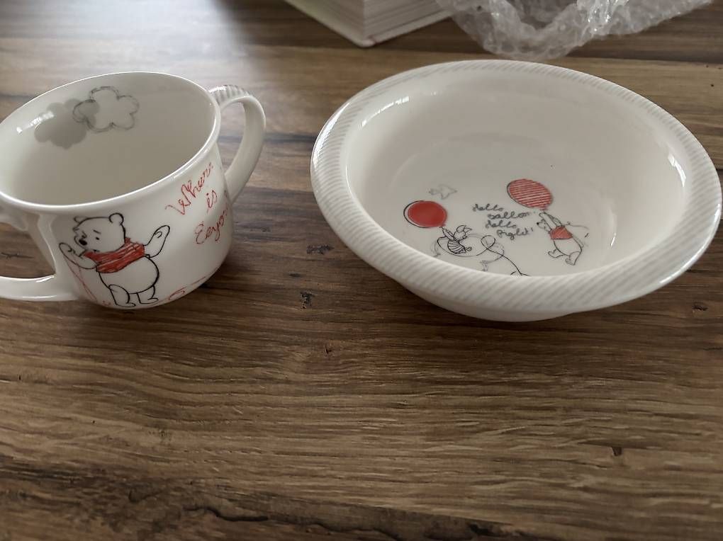 Services de table: Winnie the Pooh Geschirr Set – D'occasion à Oberdiessbach par shan26 1