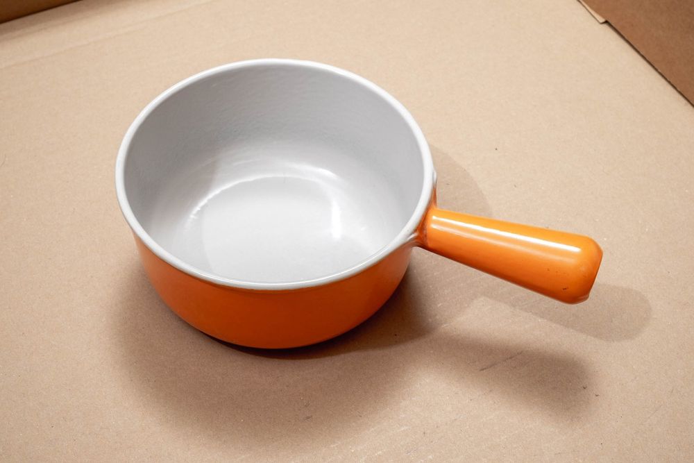 Caquelon à Fondue Orange En Fonte émaillée LAVEC - Pour 6 Personnes - Occasion
