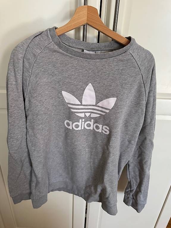 Pulls & Sweat-shirts: Adidas Sweater Herren – D'occasion à Zürich par _nushy