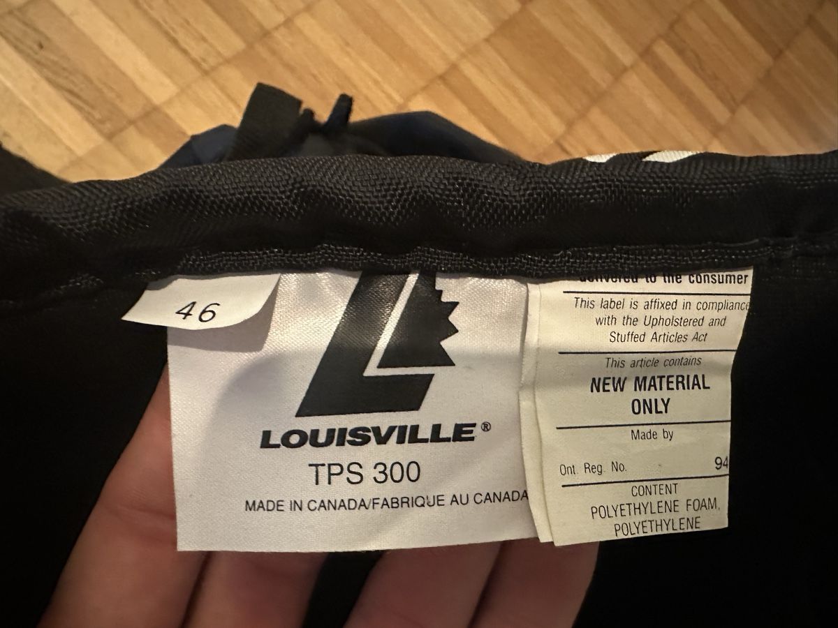 Pantaloni: Hockey Hose – Usato da Langnau am Albis venduto da mar_g65p 4