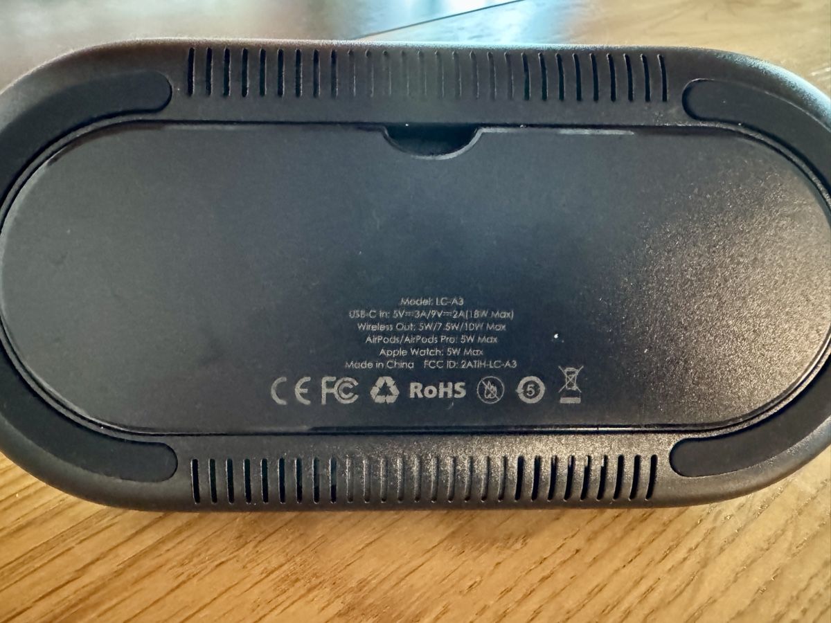 Aukey Caricabatterie: Caricatore wireless 3 in 1 Aukey – Usato da Malvaglia venduto da elia182 1