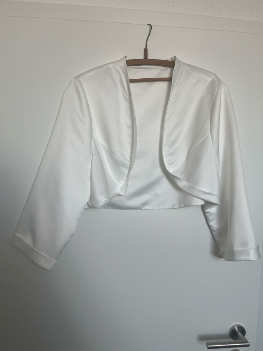 Bolero: Bolero weiss elegant neuwertig – Nuovo (secondo la descrizione) da Wittnau venduto da Jo.soder