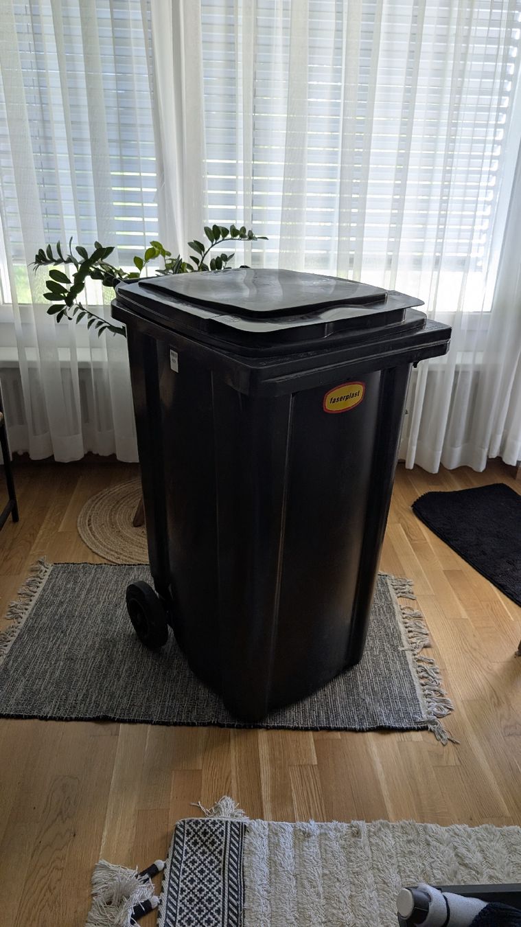 Sonstiges für Büro & Gewerbe: Abfall Roll-abfall Container  Storage 240 L neu – Neu und originalverpackt aus Kloten von Ronusa01 2