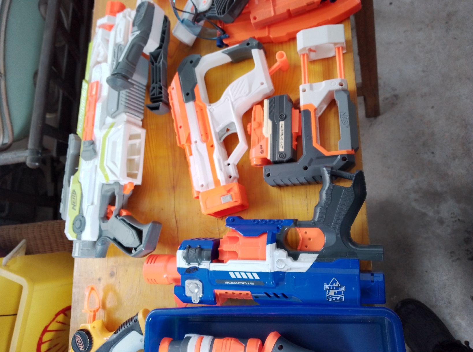 Nerf Giocattoli: gros lot de nerf. vente en vrac – Usato da saillon venduto da Lamateur 3