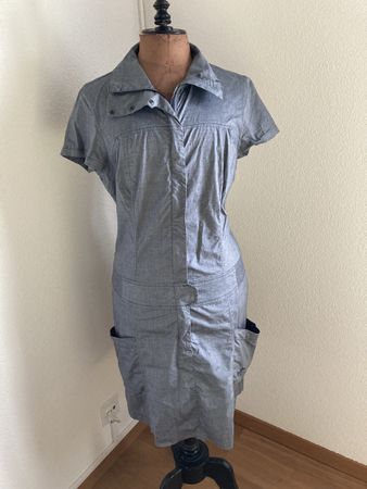 Arc'teryx Damen Kleid Gr. 12 Sommerlich, leicht, grau - Top 
