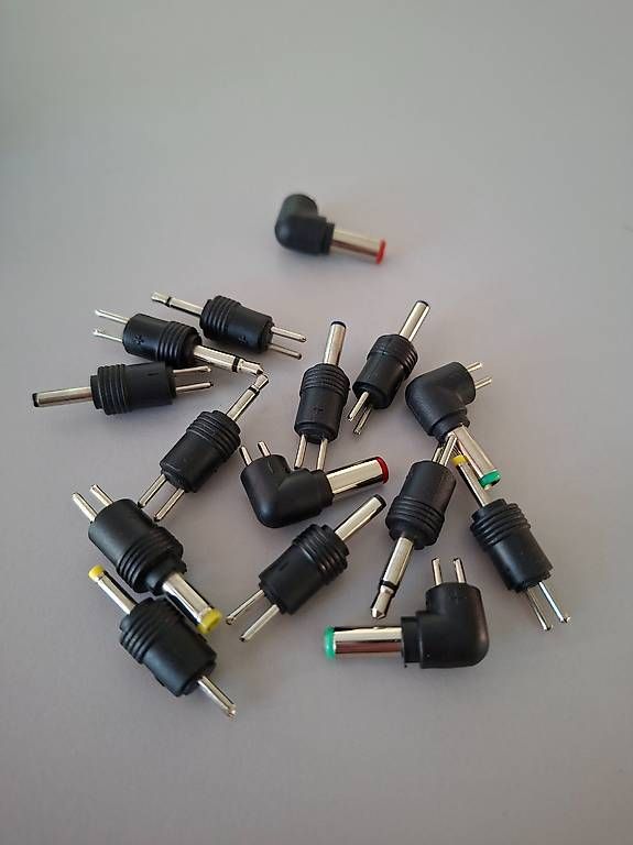 Chargeur: Hama Universal-Netzgerät (Modell 46504) – D'occasion à Murten par pra_cyk2