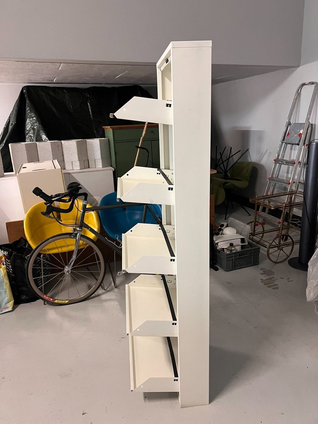 Scaffali: Schuh Wandgestell |  hochwertig | 5 Fächer – Usato da Winterthur venduto da padoing16 1