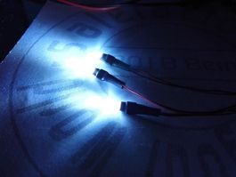 Flacker-LED weiss verkabelt