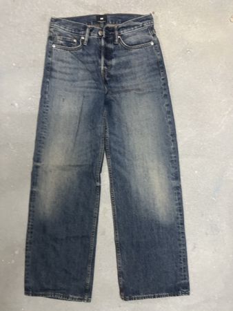 H&M Straight Loose Fit Jeans neu