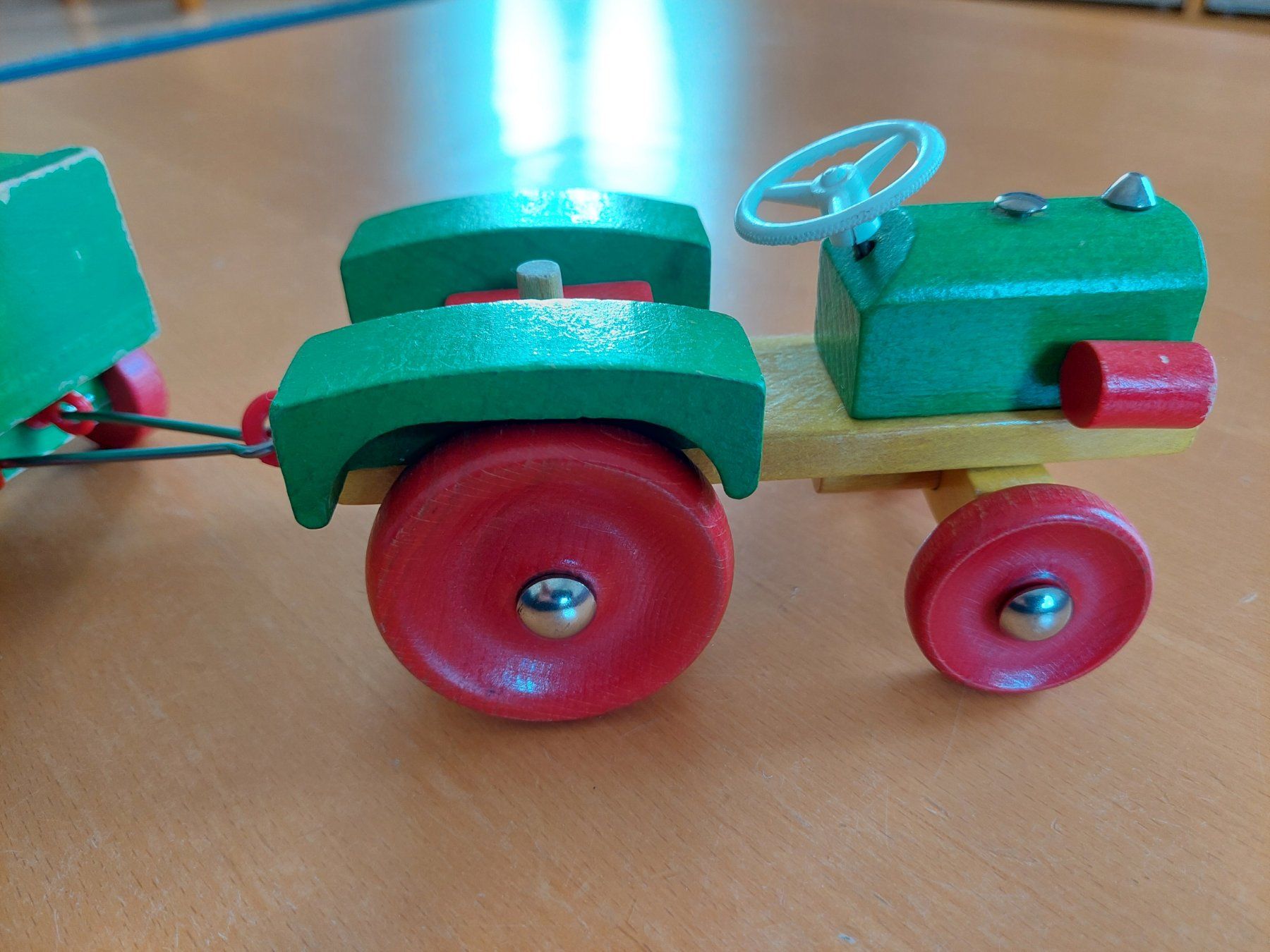 Spielzeuge: Heros Traktor/Holz – Gebraucht aus Zürich von xxyy00 4