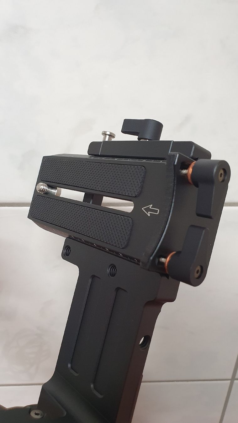 Zhiyun Supporti a parete: Zhiyun Crane 2 Gimbal – Nuovo (secondo la descrizione) da Schmerikon venduto da mike_96 5
