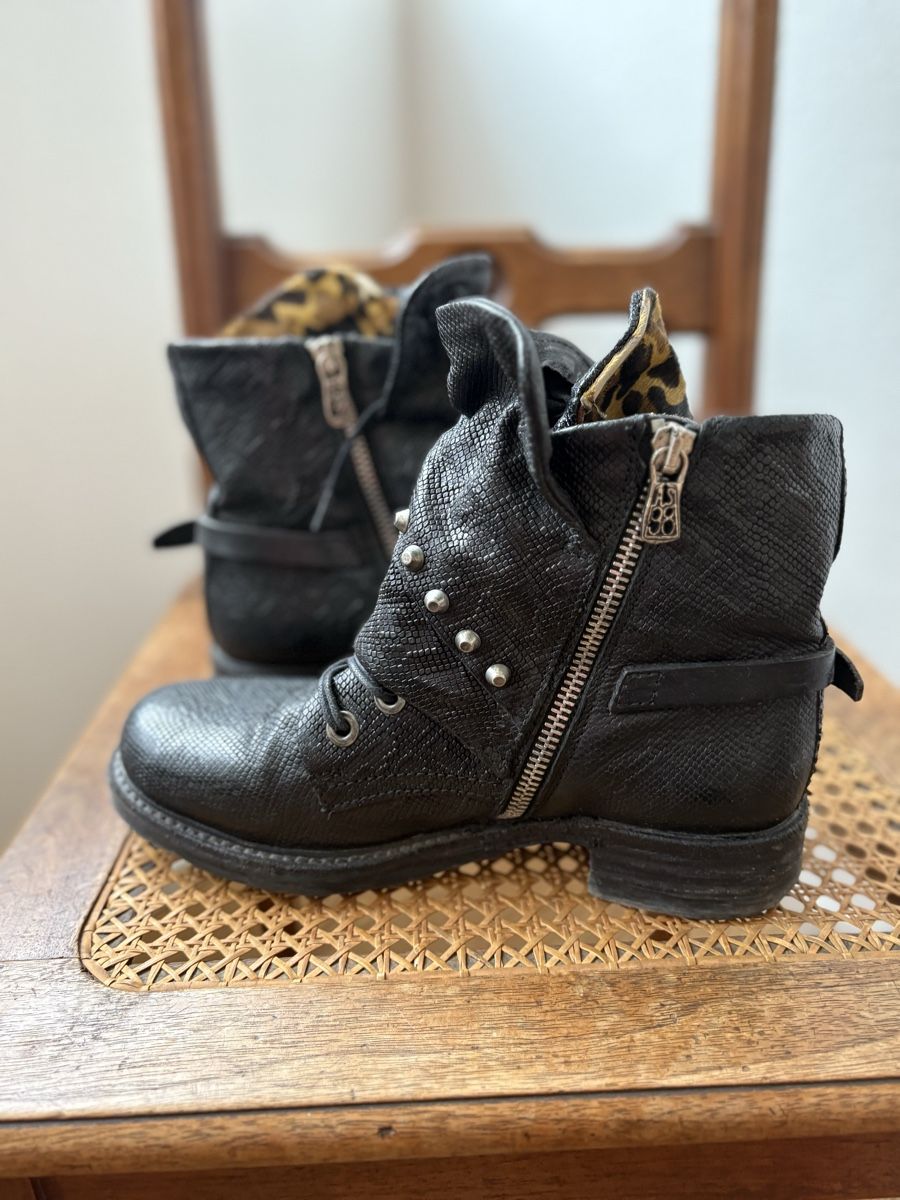 Damenschuhe: AS98 – Gebraucht aus Frutigen von Fuchsbau0 2