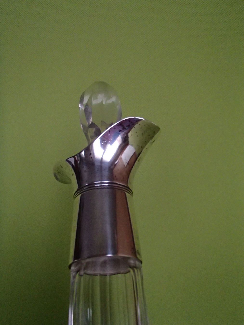 Caraffe: kleine geschliffene  Karaffe mit versilbertem Hals – Usato da Schöfflisdorf venduto da pullux 3
