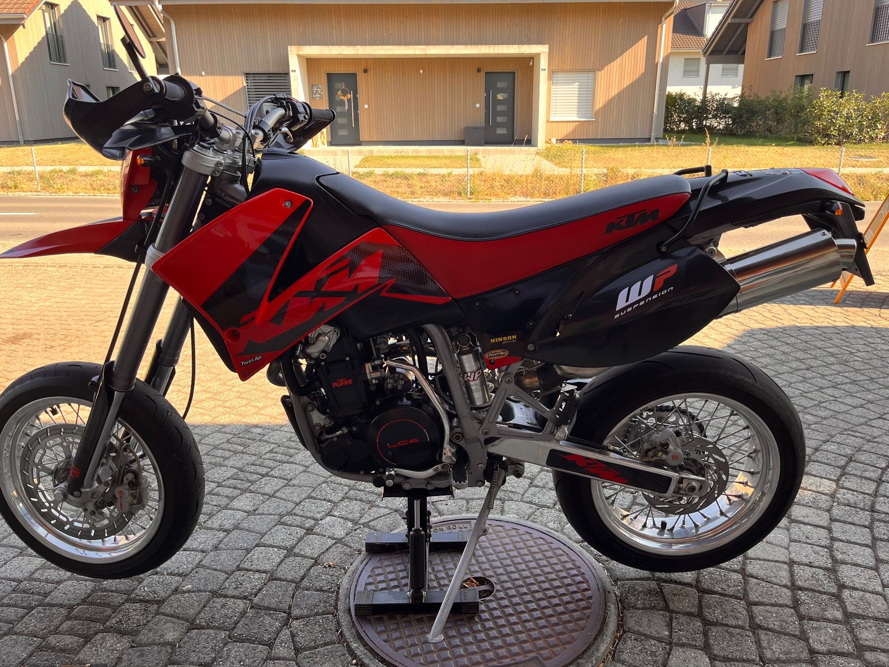 KTM Route: Ktm 640 lc4 Supermoto – D'occasion à Schwadernau par Loeffel58 1
