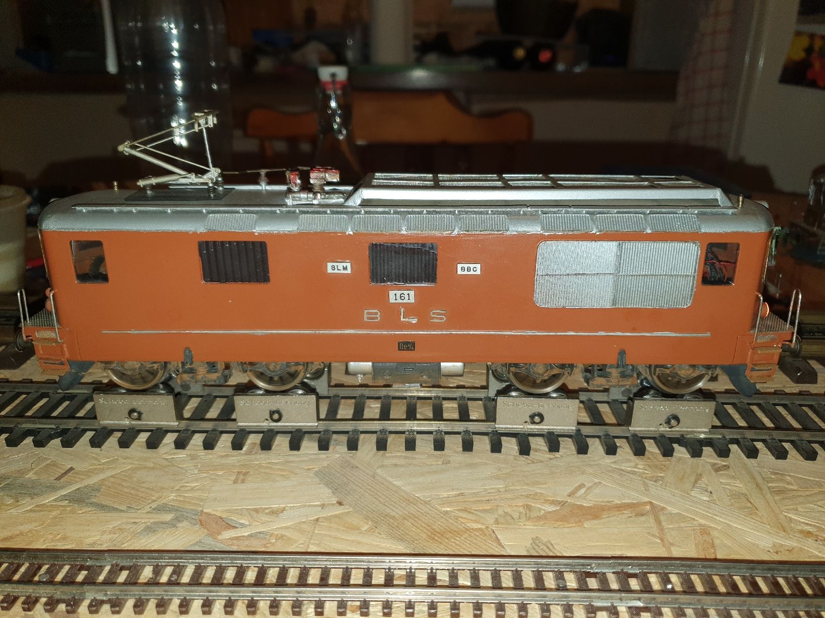 Hermann Modellini di ferrovie: BLS RE 4/4 Spur 0 DC – Usato da Münsingen venduto da wd65
