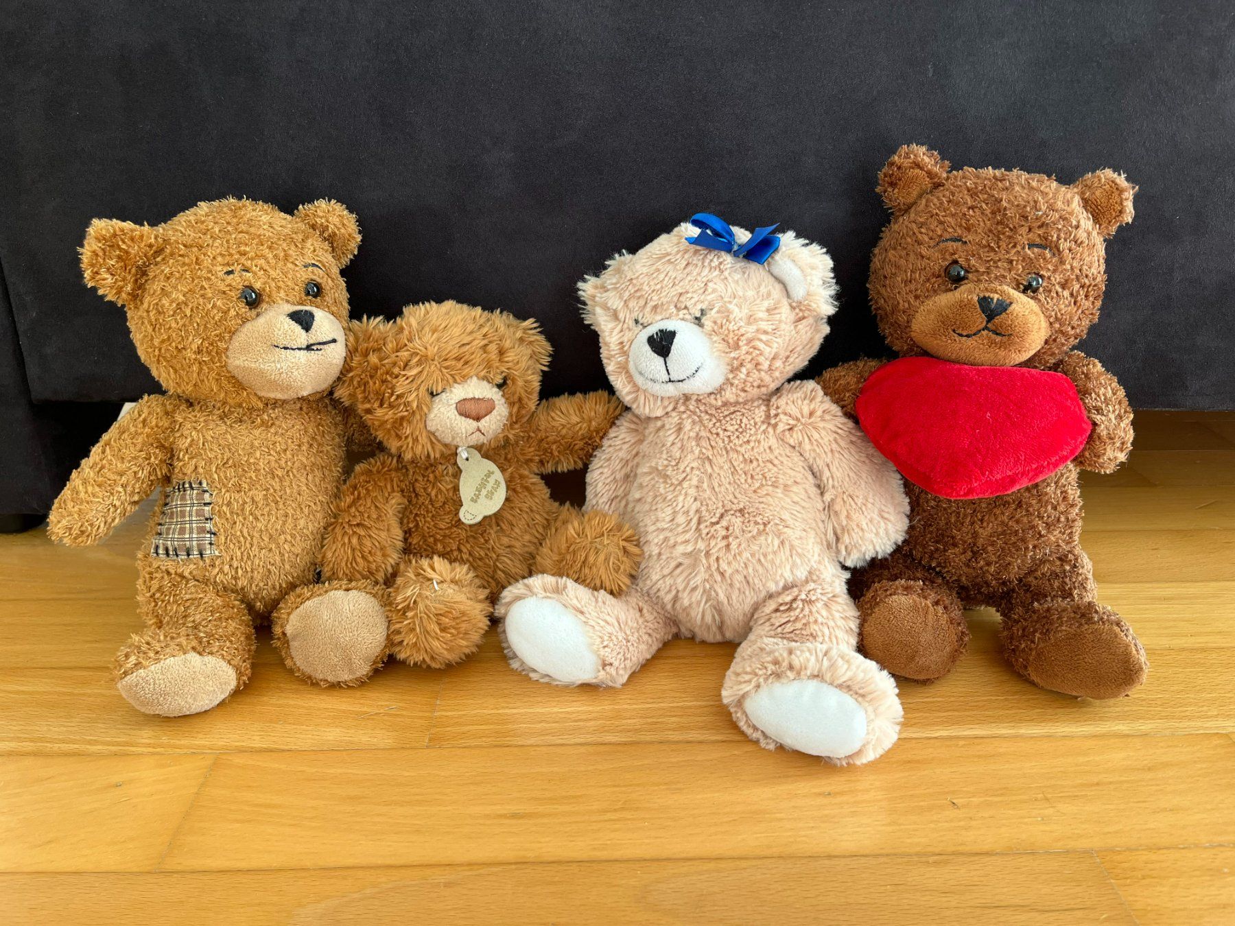 Giocattoli: Teddybären-Plüsch-Set – Usato da Muttenz venduto da Juvenile33