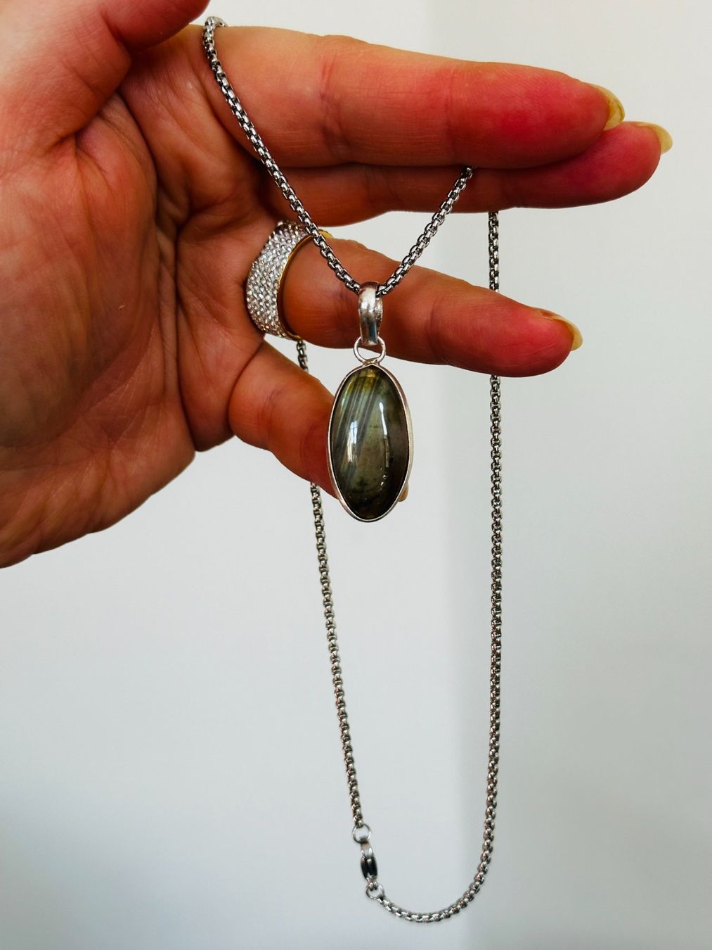 Catenine: Labradorite necklace – Nuovo e nell'imballaggio originale da Genève venduto da AGBERG 9