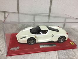 BBR 1:18/ Ferrari Enzo / 99stück / P18134C