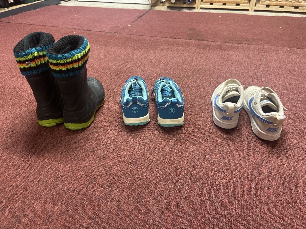 Schuhe für Jungen: Schuhpaket Grösse 31 – Gebraucht aus Schaffhausen von pattyschmid 3
