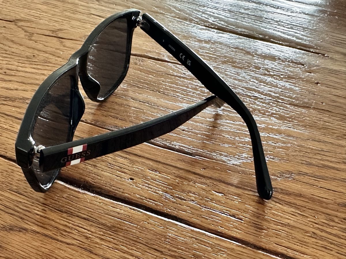 Guess Occhiali & Lenti: Sonnenbrille GUESS – Usato da Zürich venduto da SwissBiker24 3