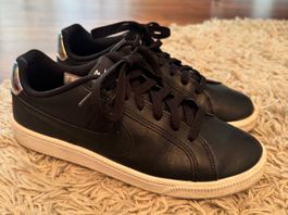 Nike Sneaker Schwarz Gr. 38