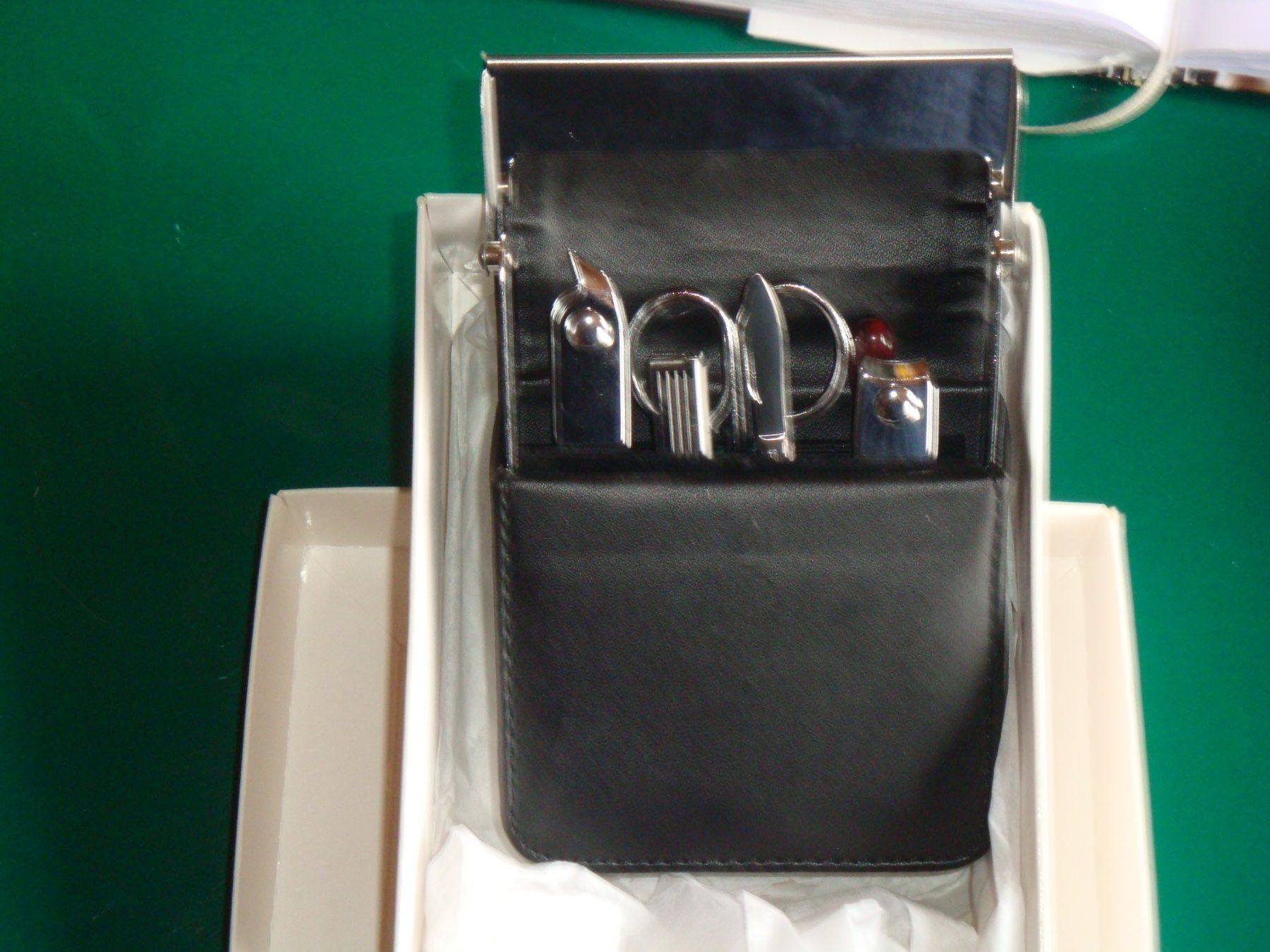 Kosmetikkoffer: Manicure-Set für Reise, Australian Open – Neu und originalverpackt aus häusernmoos von buc_8ftk 2
