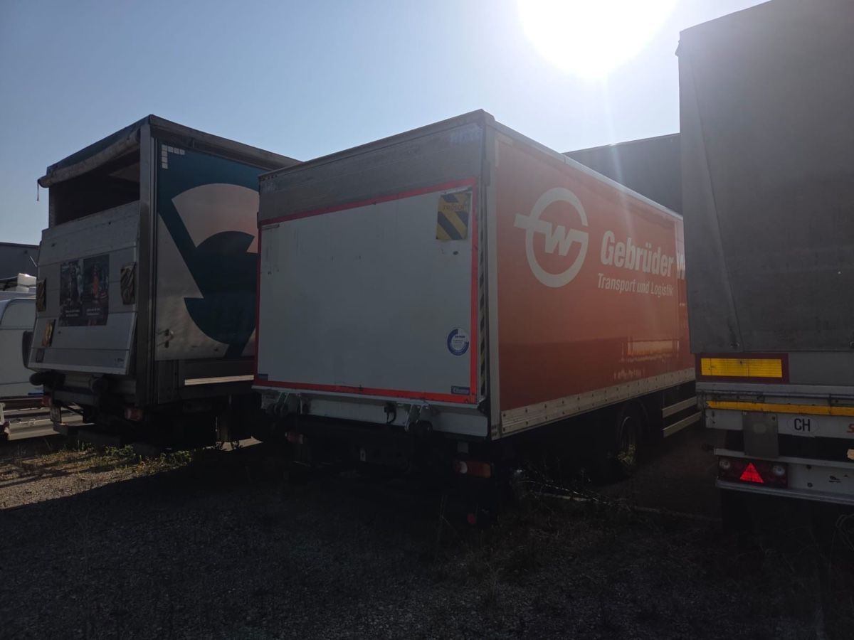 Iveco Camions: Iveco – Défectueux à Rorschach par lei_7flt 2