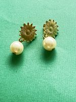 Vergoldet Blumen-Perle Ohringe (1,5cm)