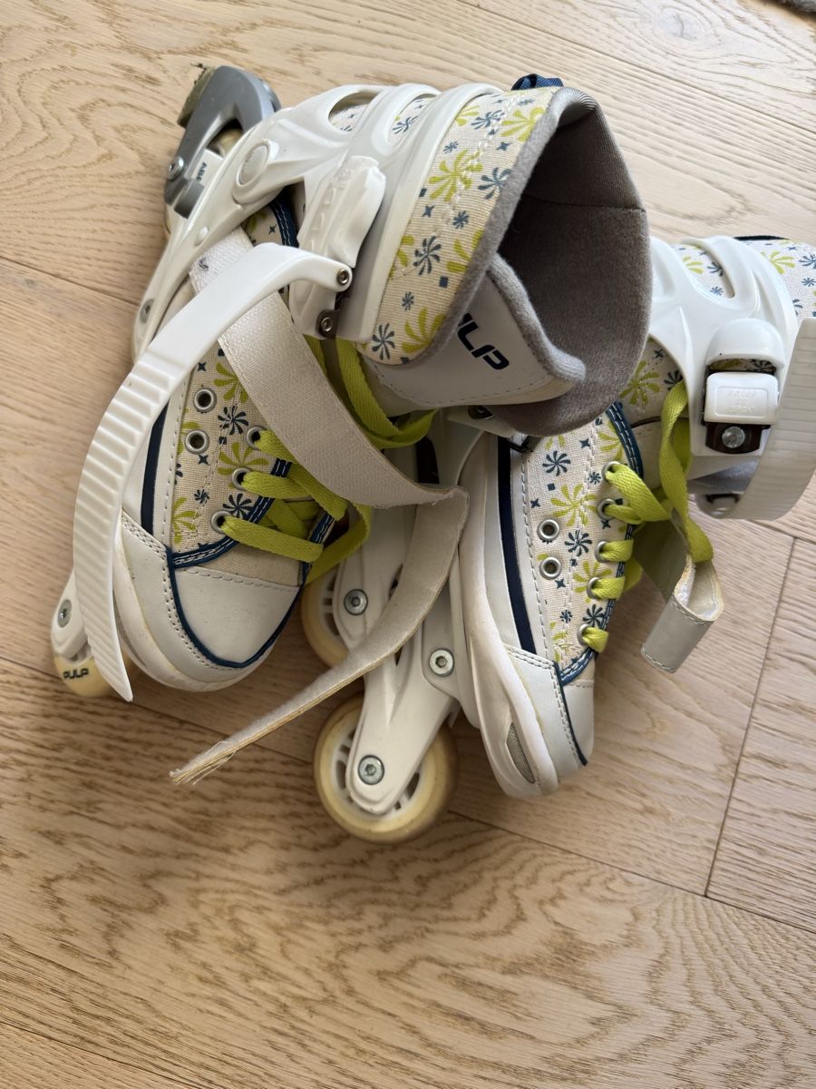 Patins à roul. & inline: Roller taille 34 37  – D'occasion à Coppet par Francoise 1