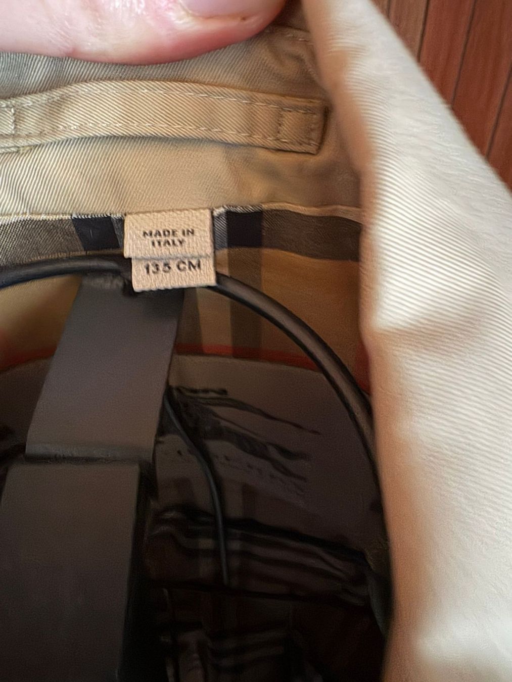 Burberry Giacche & Cappotti: Burberry Trenchcoat Gr. 135cm beige – Nuovo (secondo la descrizione) da Winterthur venduto da Dejv 9