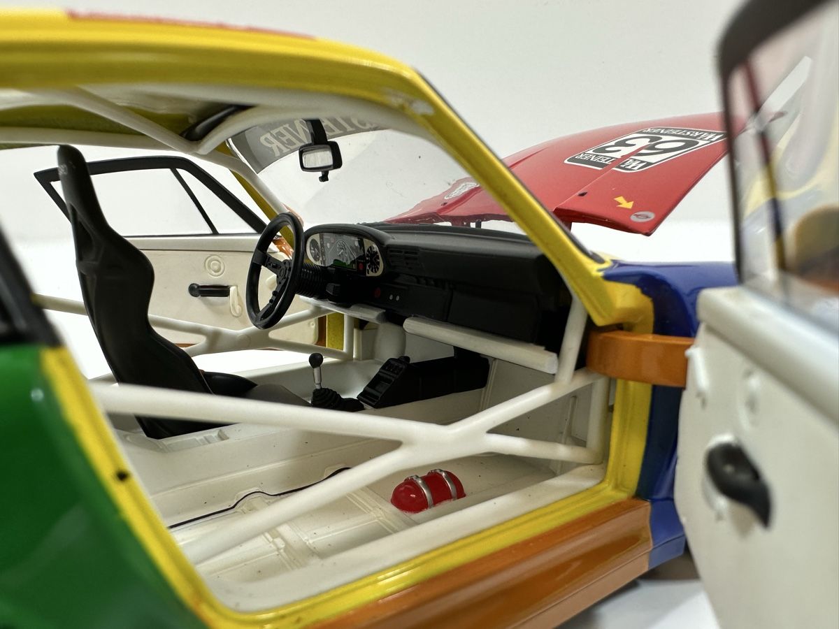 UT Models Modellini d'auto: Porsche 911 GT2 1:18, Müller/Trunk, UT MODELS – Usato da Zofingen venduto da rf9_x2xt 6