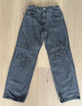 Jeans Hose von Zara mit Sternen, Grösse 128, neu