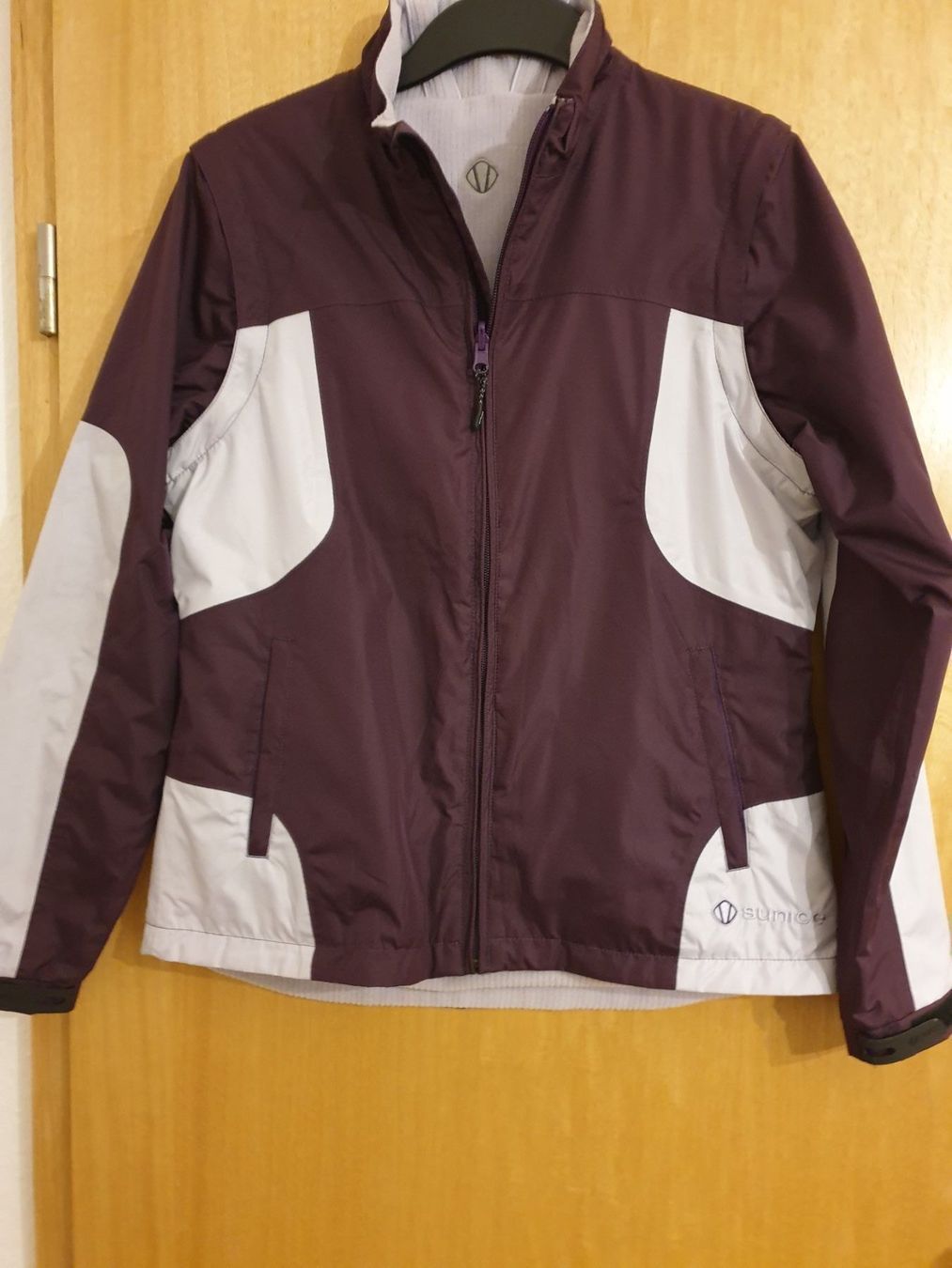 Giacche: Veste golf, M, Sunice, réversible, manche détachable – Nuovo (secondo la descrizione) da Neuchâtel venduto da Verenas12