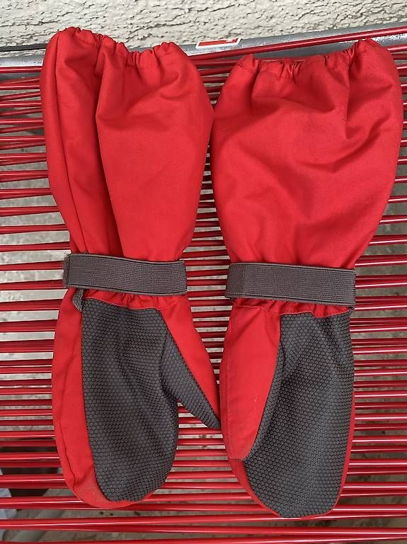 Kinderhandschuhe: Didriksons Handschuhe 4.Jahre – Gebraucht aus Zürich von Nin_1543c 1