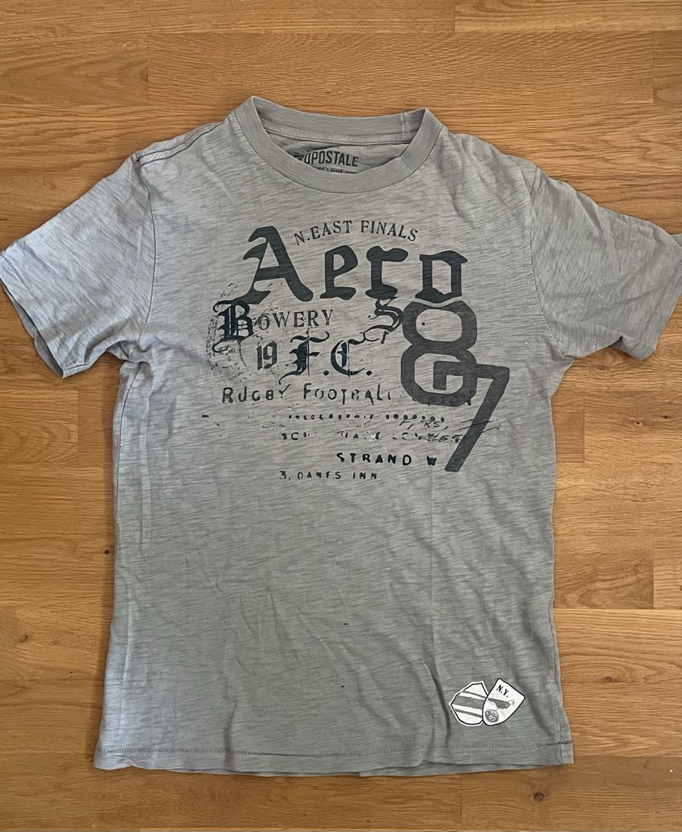 T-shirts: Aéropostale T-Shirt – D'occasion à Himmelried par Lucas1212
