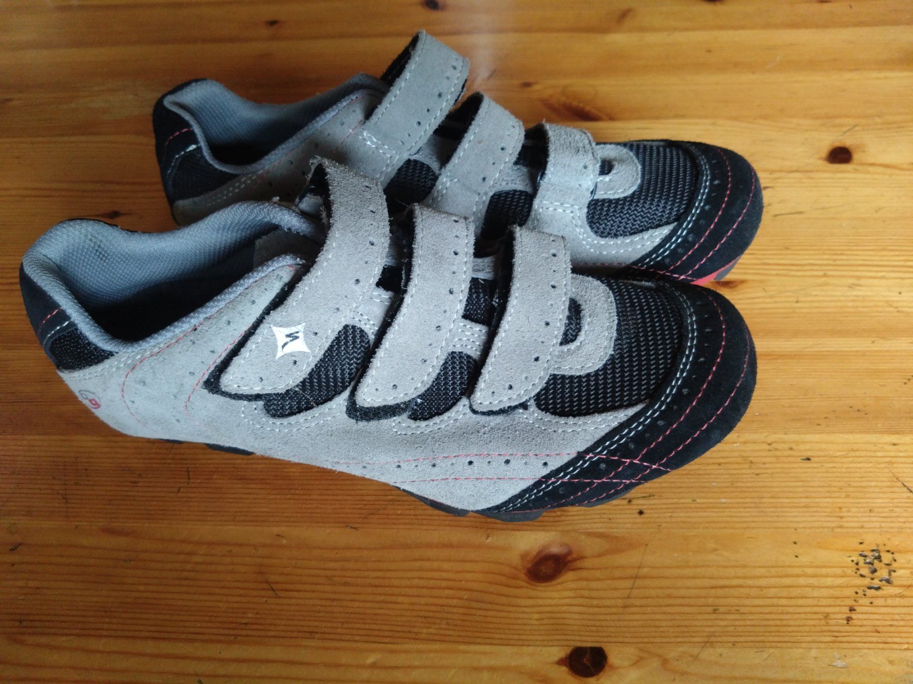 Specialized Scarpe da donna: Specialized Mountainbike Schuhe, Gr. 39 – Usato da Lenzburg venduto da Timituckle 1