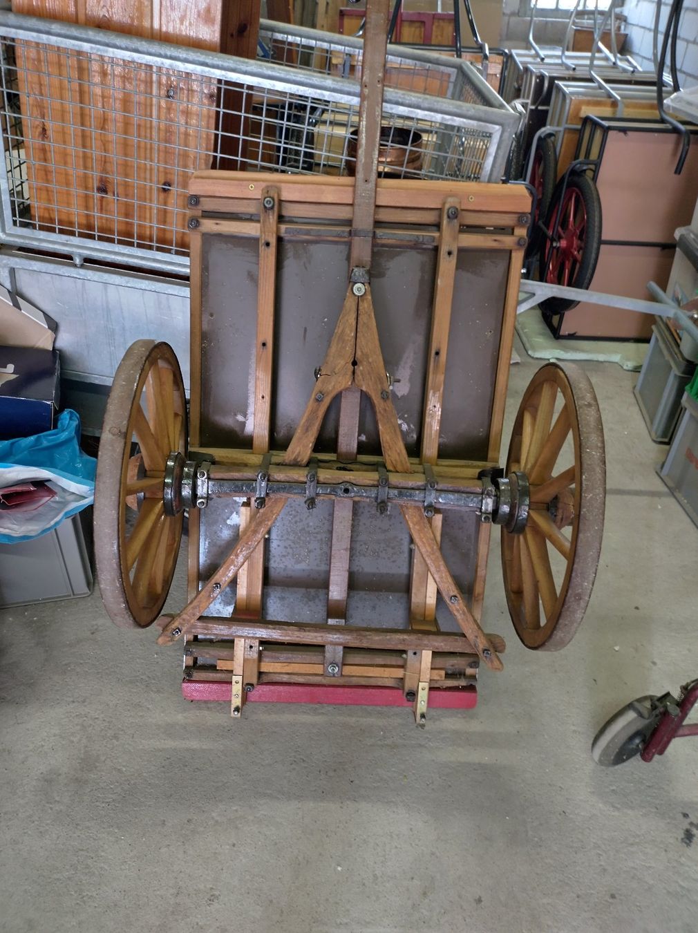 Altro in Decorazioni & Accessori: Blumenwagen – Usato da Altbüron venduto da bestatter12 5