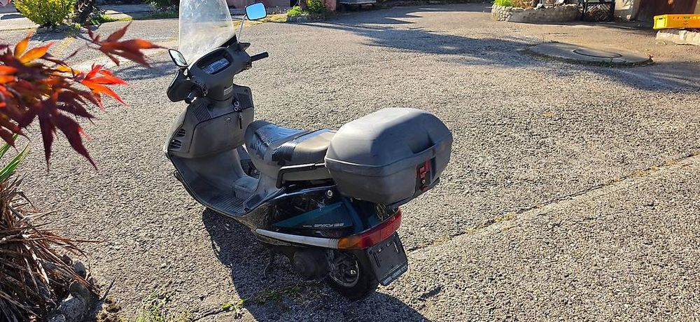 Scooter HONDA Spacy 125 (Gebraucht) in Gland für CHF 500 – nur Abholung ...