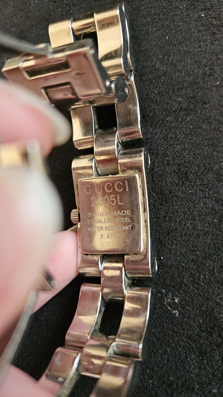 Gucci Orologi: Gucci 2305L Damenuhr – Usato da Dübendorf venduto da nin_kvf9 1