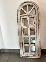 Miroir mural blanc et gris, en bois