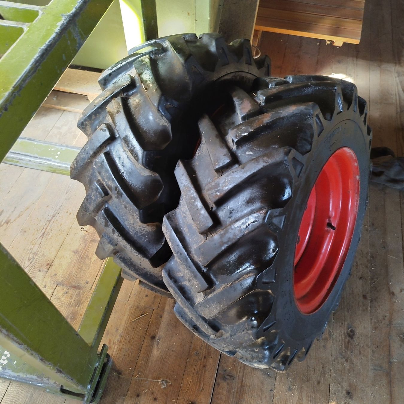 Pneus & Roues: Breiträder zu Transporter – D'occasion à Herisau par kobiza