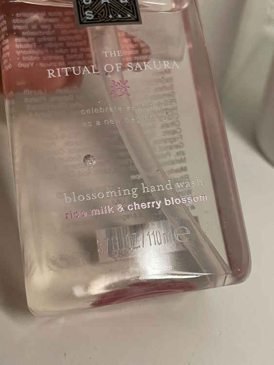 Rituals The Rituals of Sakura Handwash 110 ml + Kerze 140g Kaufen auf