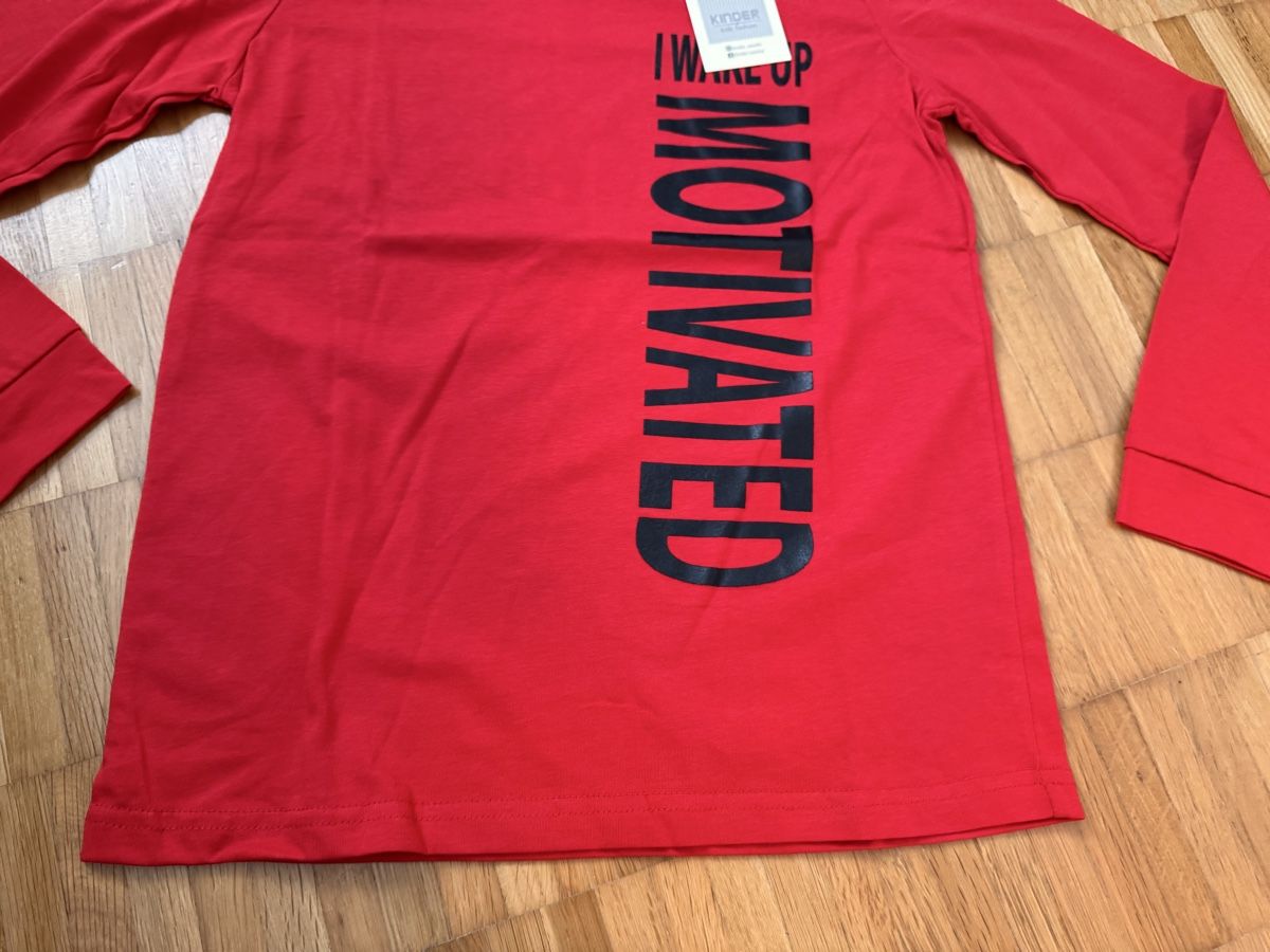Maglioni & Felpe: Rotes Langarmshirt "I wake up motivated" Gr. 152 – Nuovo e nell'imballaggio originale da Jona venduto da Good_luck1_ 1
