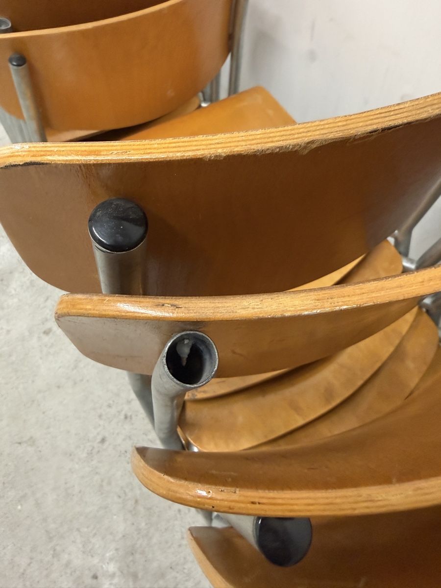 Sedie: 40 Stühle Stapelware :)  – Usato da Rombach venduto da Ablager 4
