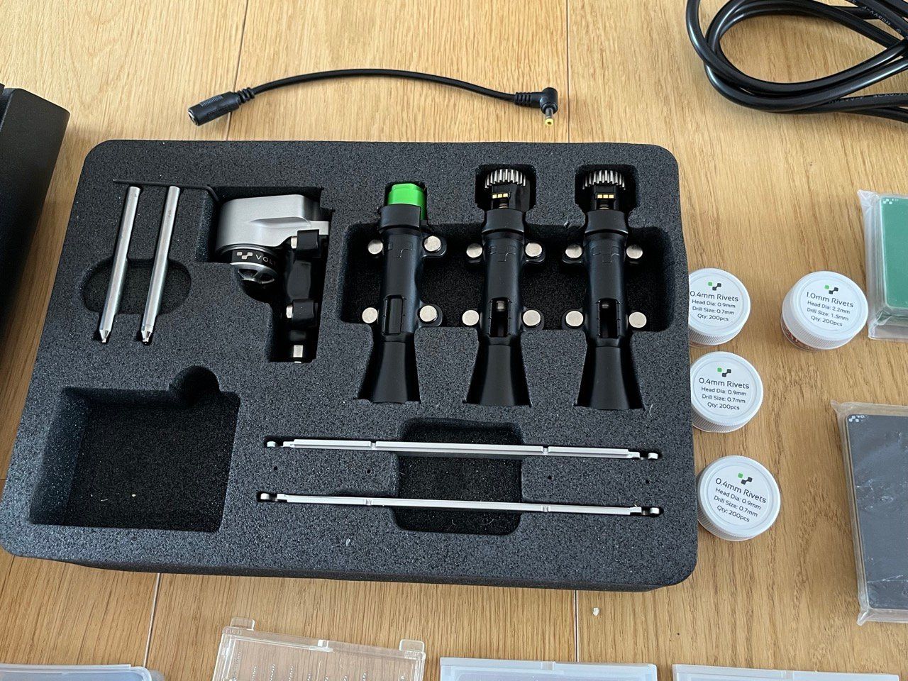 Tutte le macchine: Voltera V-One PCB Printer With Drill – Usato da Genève venduto da eva_r79q 2