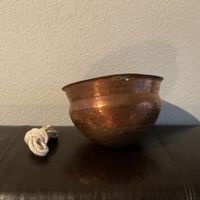 Shirodhara-Topf Ayurveda massage Praxis