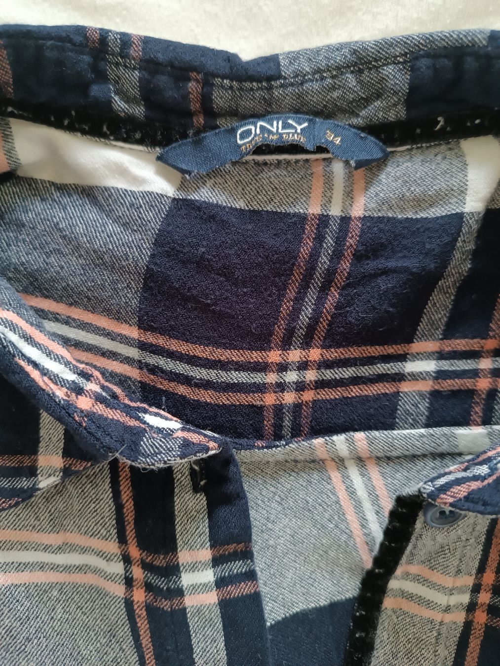Only Blusen: Damen Hemd ONLY Karo, Grösse 34 – Gebraucht aus Luzern von sim_lqq2 1