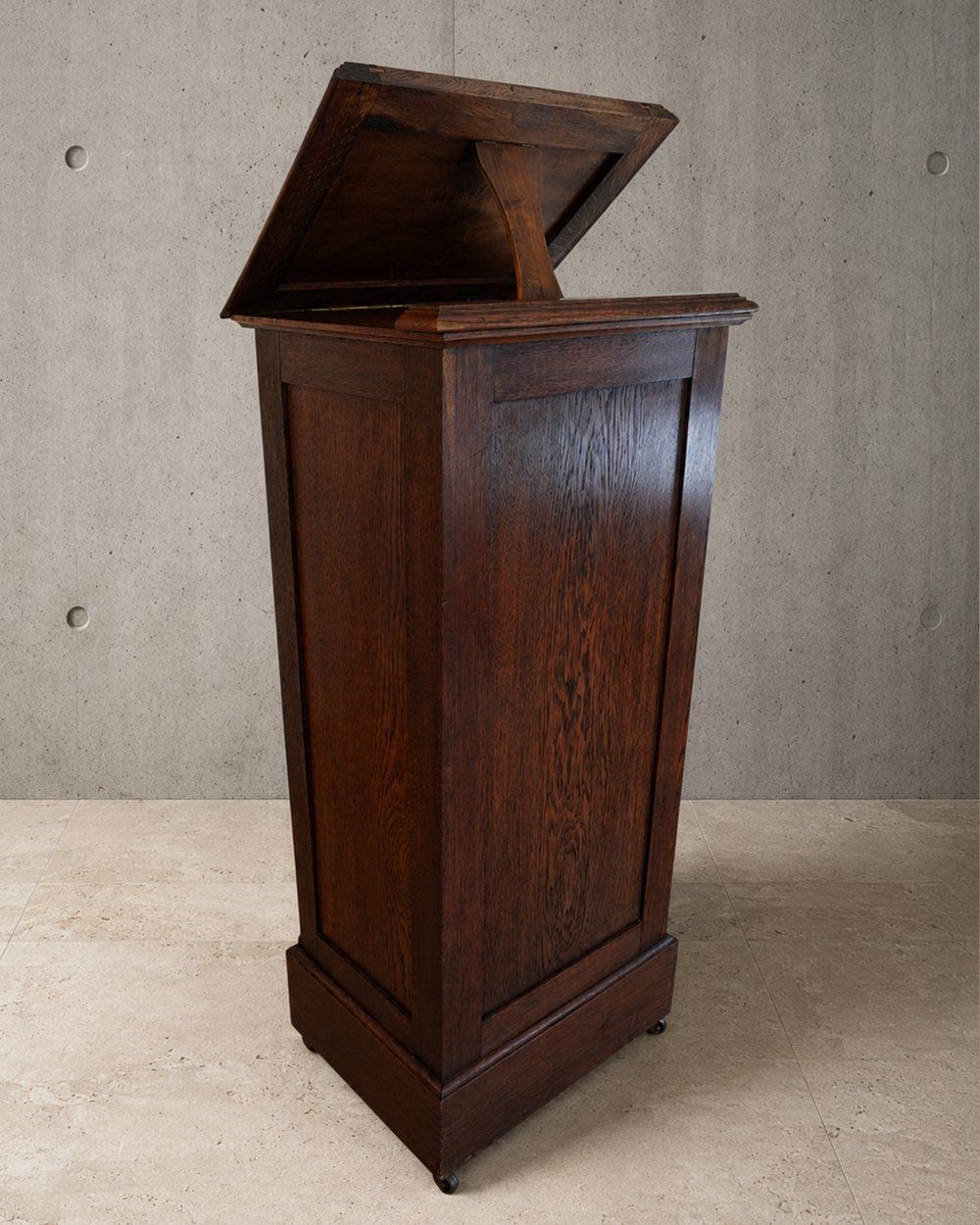 Commodes: MEUBLE DE BUREAU À VOLET ROULANT – D'occasion à Moutier par Vintage-signature 6